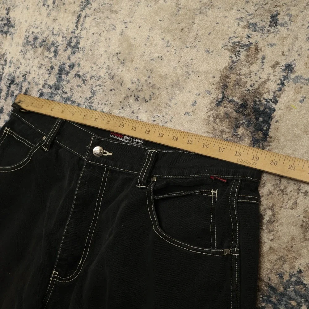 Vintage FUBU Collection Baggy Black Jean Shorts Mens 38 Hip Hop JNCO Style Y2K - Picture 5 of 10